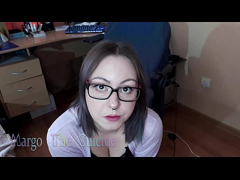 ❤️ Секси девојка со наочари длабоко го цица дилдото на камерата Порно кај нас ❌❤