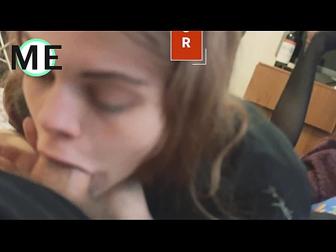 ❤️ Кур за грло, искинати гаќички и искинати штикли убаво да се запознаат Порно кај нас ❌❤